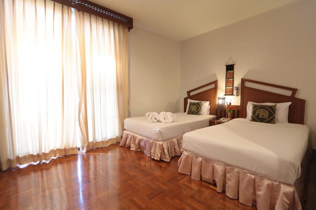 Baiyoke Chalet Hotel Мехонгсон Екстер'єр фото