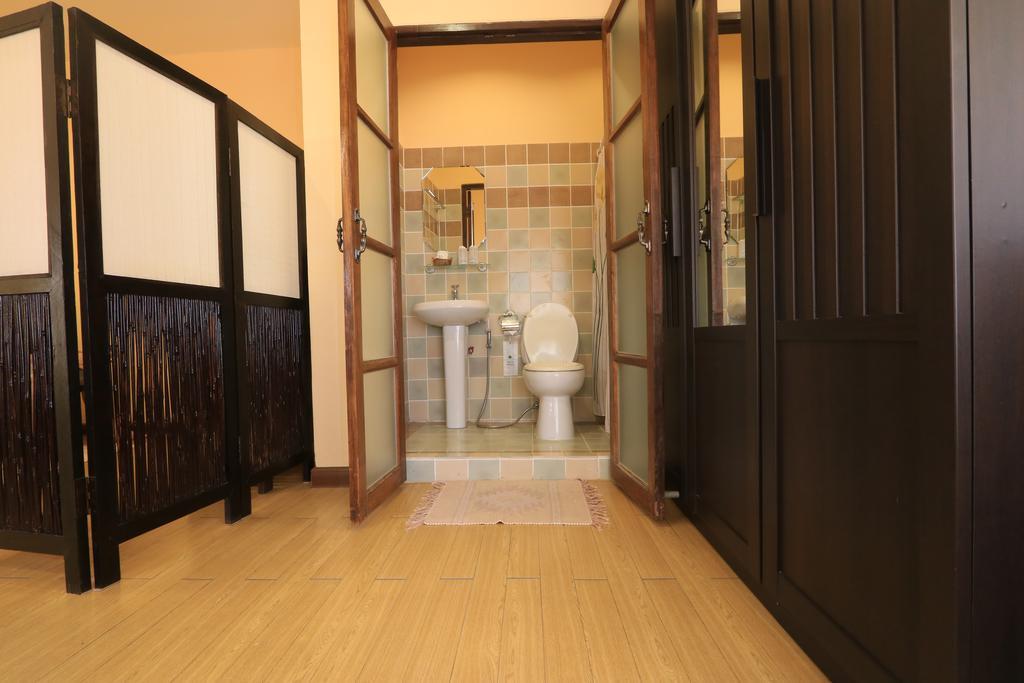 Baiyoke Chalet Hotel Мехонгсон Екстер'єр фото
