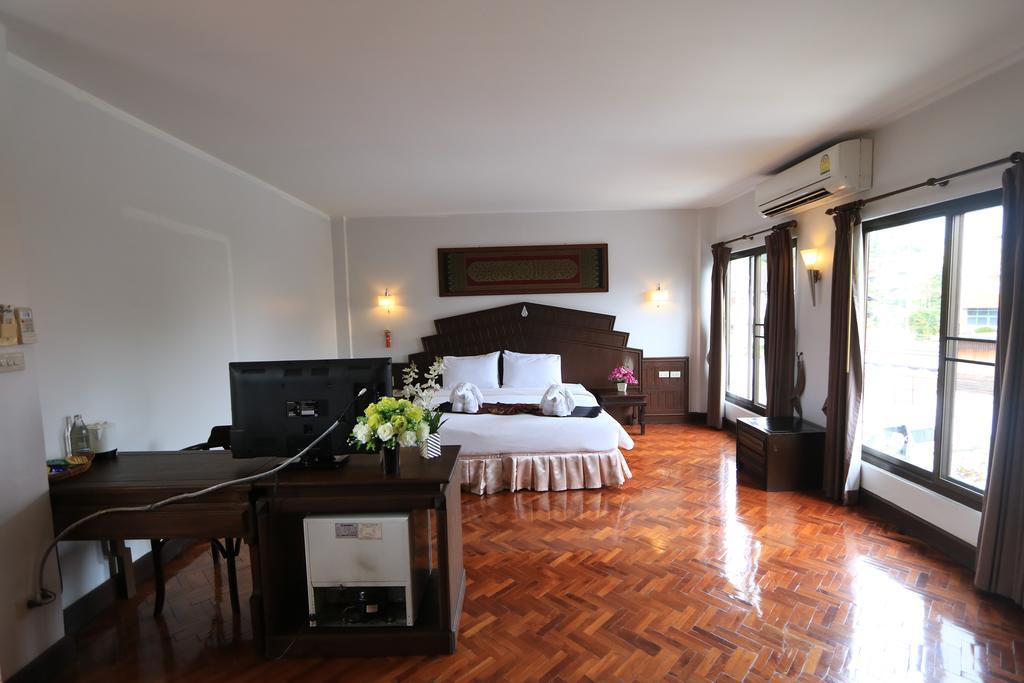 Baiyoke Chalet Hotel Мехонгсон Екстер'єр фото