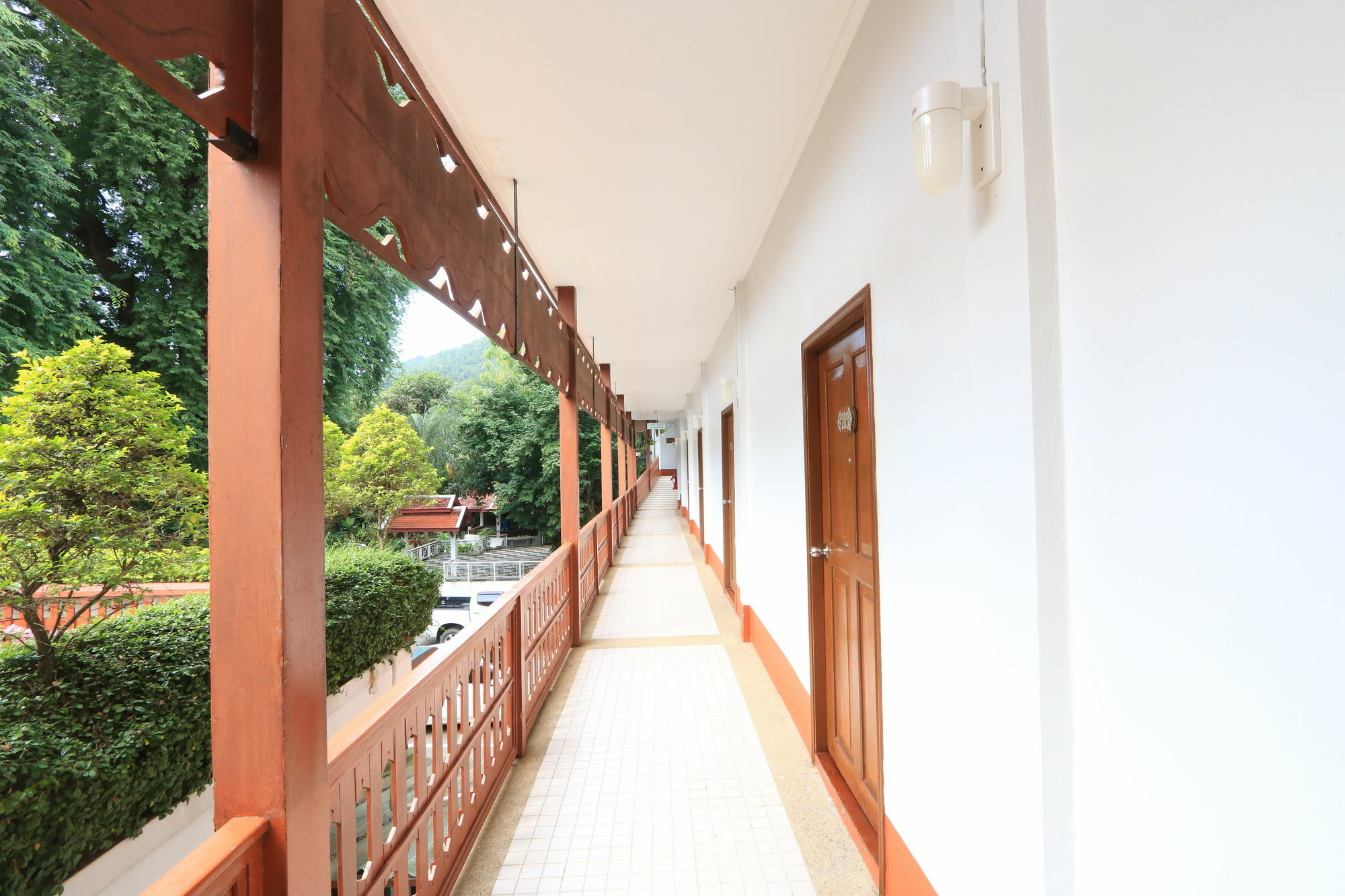 Baiyoke Chalet Hotel Мехонгсон Екстер'єр фото