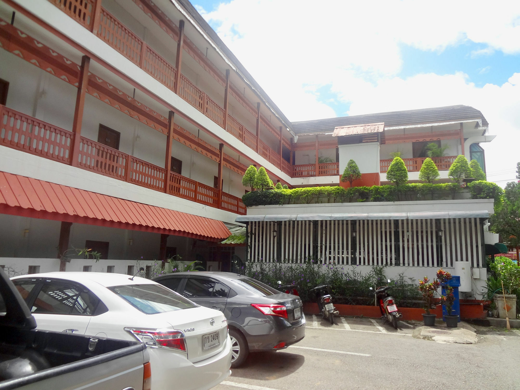 Baiyoke Chalet Hotel Мехонгсон Екстер'єр фото